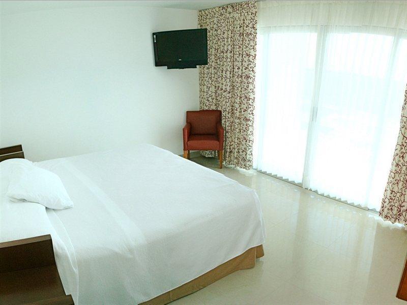 Hotel Bahia Chac Chi (Adults Only) Isla Mujeres Exterior foto